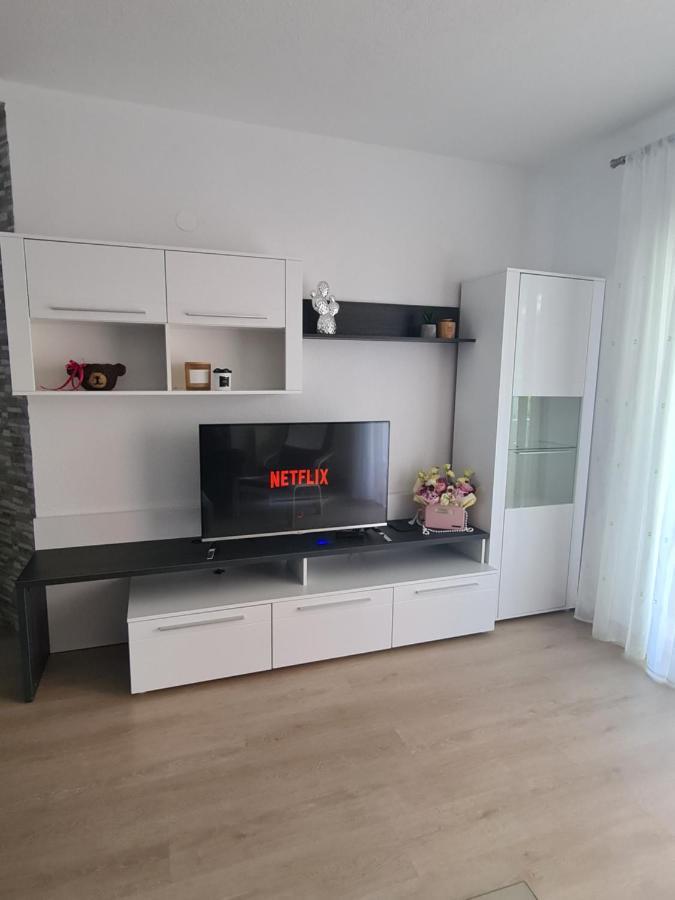 PUY Apartmani Emily מראה חיצוני תמונה